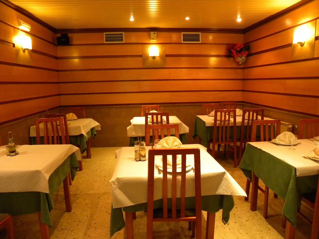 Hotel Restaurante Casa Fernando Ballota Eksteriør billede