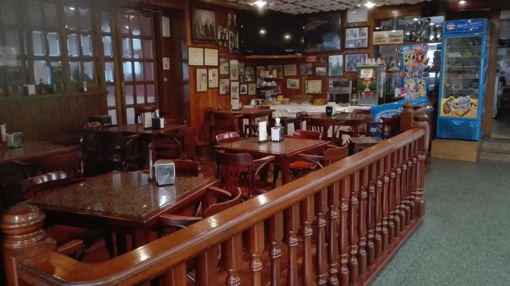 Hotel Restaurante Casa Fernando Ballota Eksteriør billede